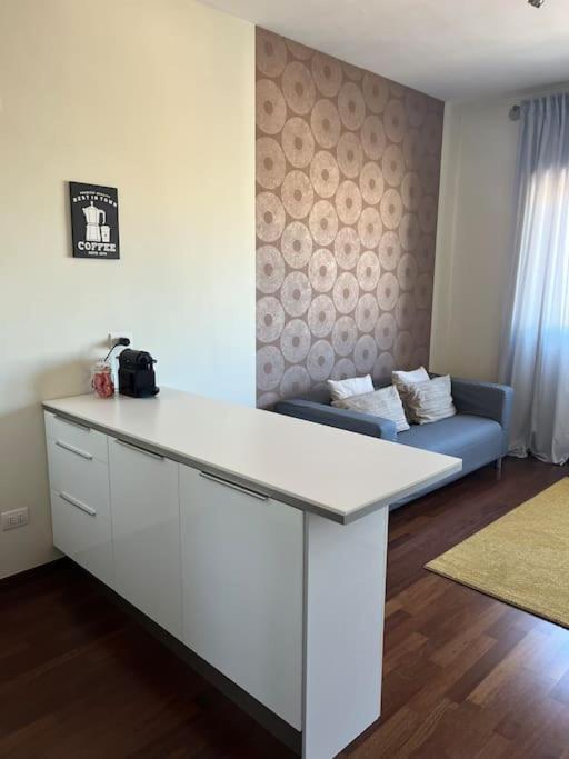 Suite 220 باري المظهر الخارجي الصورة